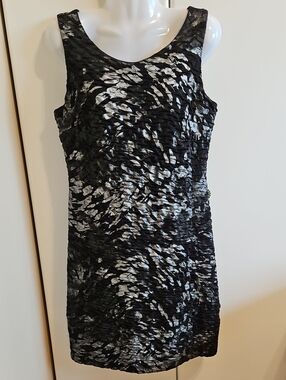 Frank Lyman Black & Silver Textured Tank Dress